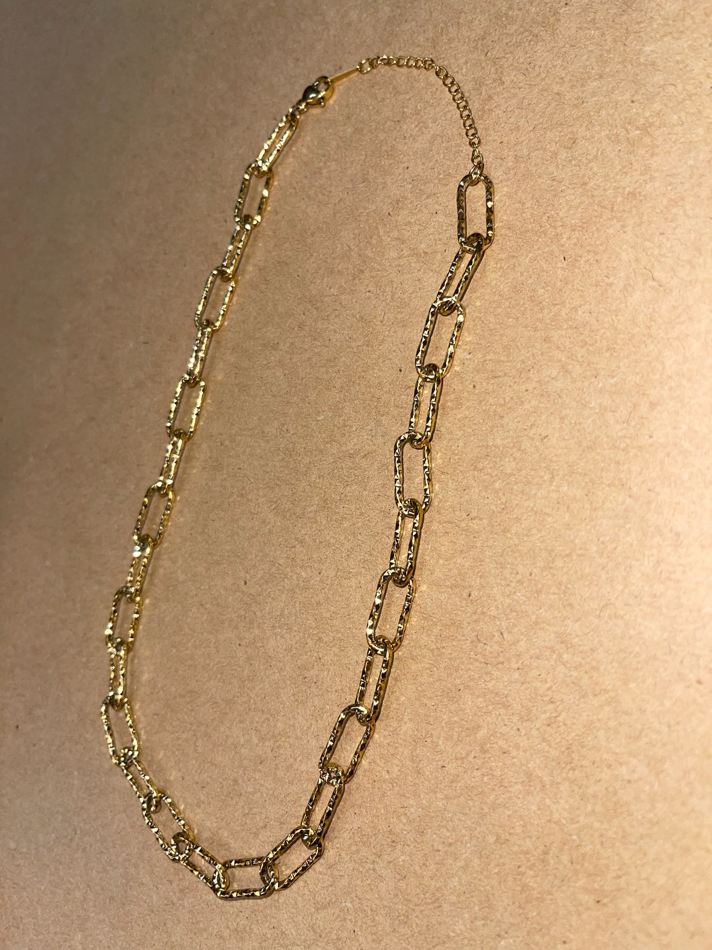 18K Hammered XL Paperclip Necklace