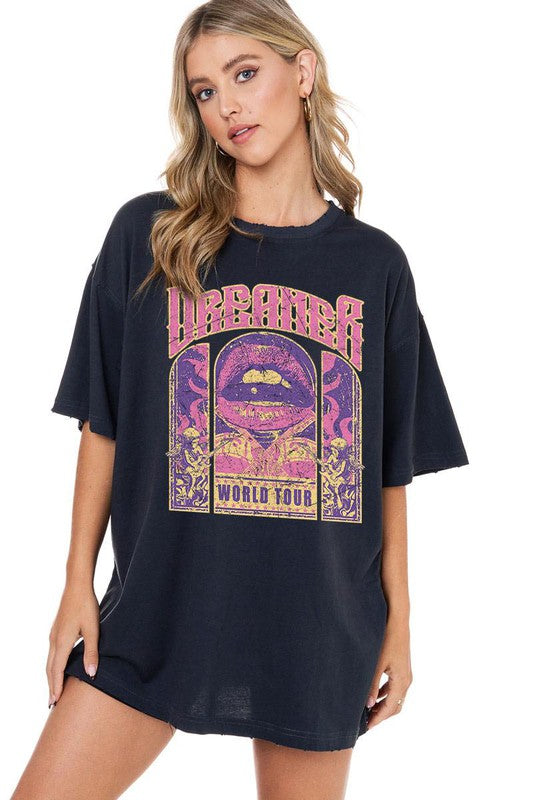 Dreamer Oversized Graphic Tee