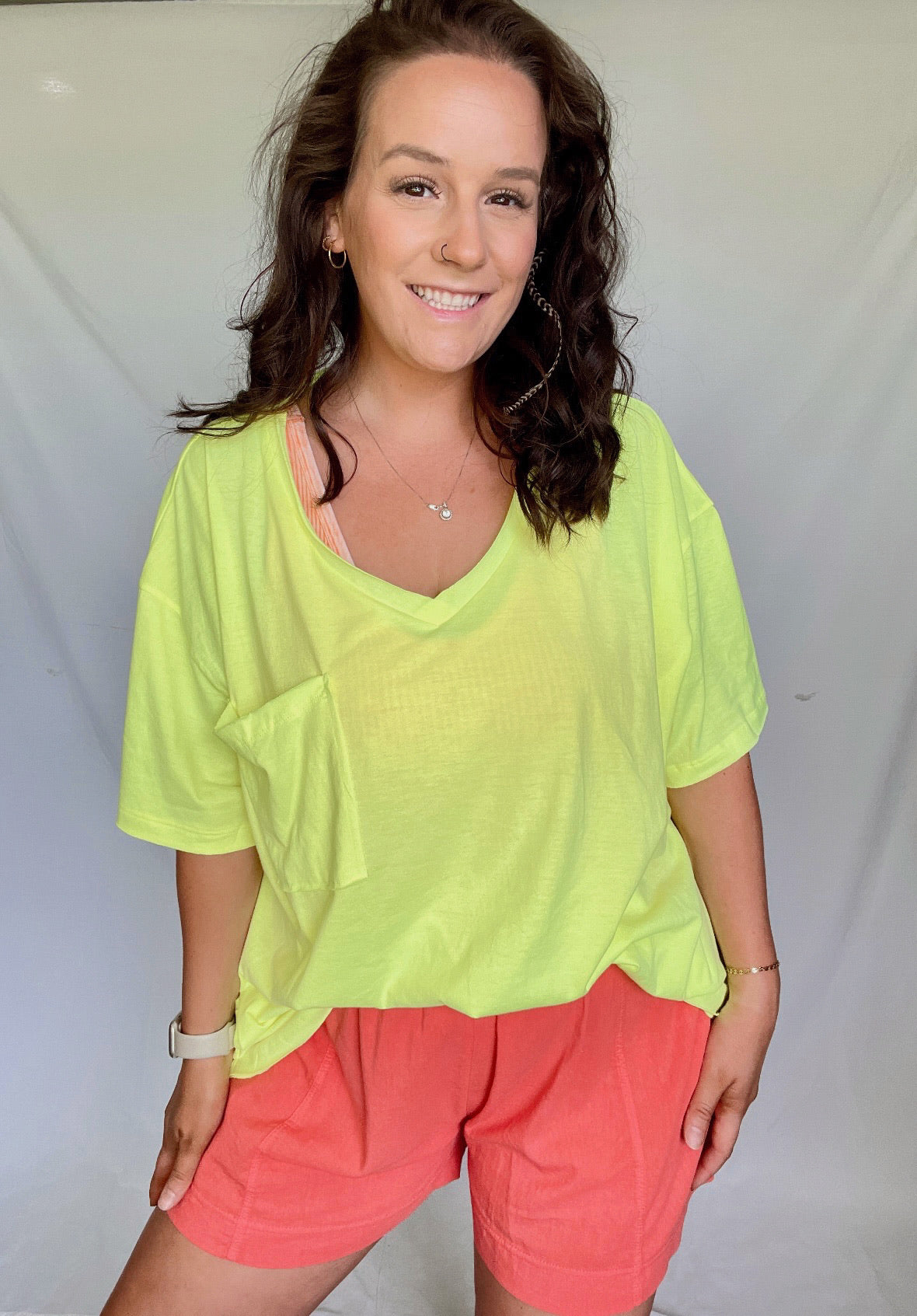 Slouchy pocket tee-Chartreuse